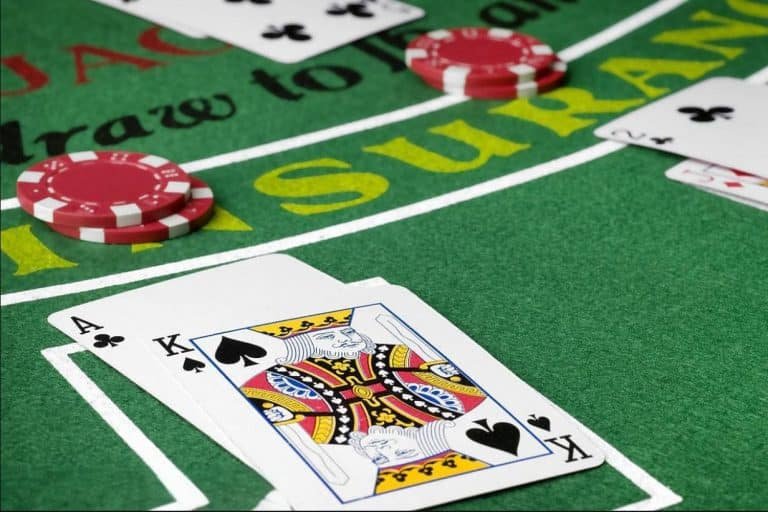 Live Casino bot77 – Meja baccarat langsung dengan dealer profesional studio kelas dunia